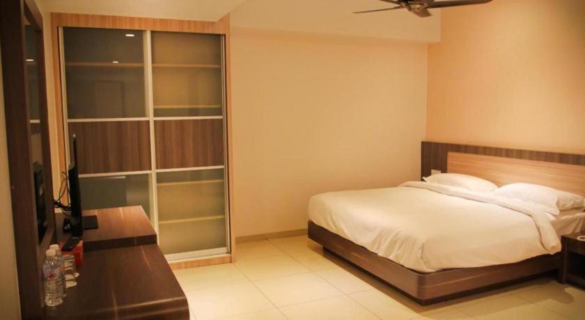 Ktc Hotel Sungkai Exterior photo